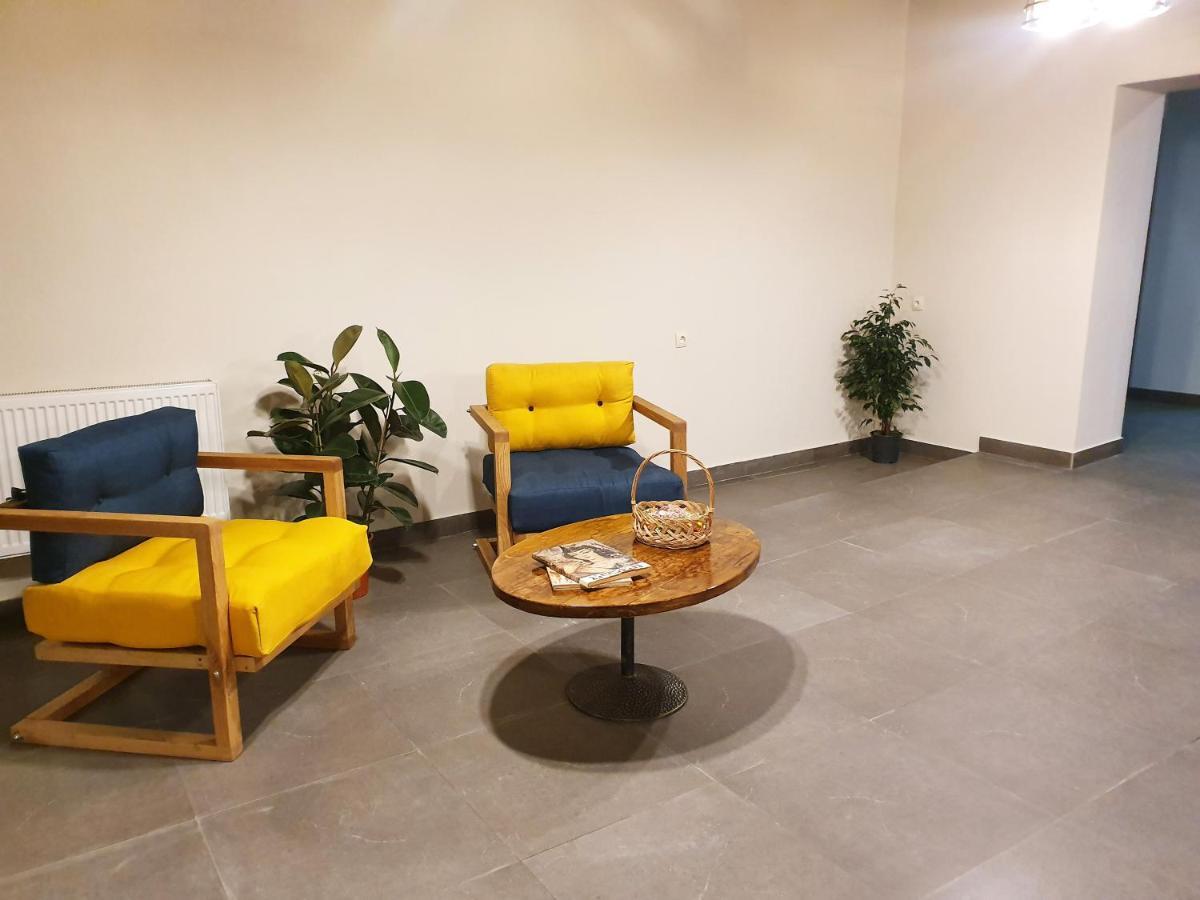 Taba Hall Boutique Hotel 아할치헤 외부 사진