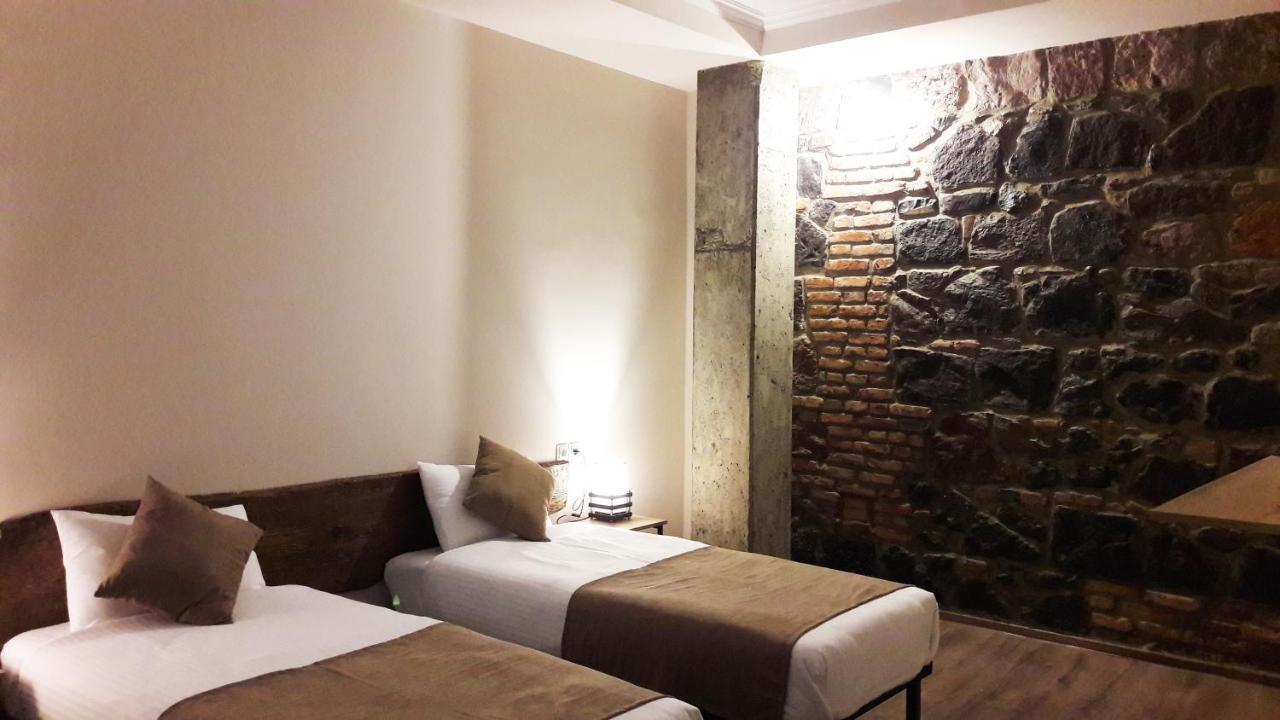 Taba Hall Boutique Hotel 아할치헤 외부 사진